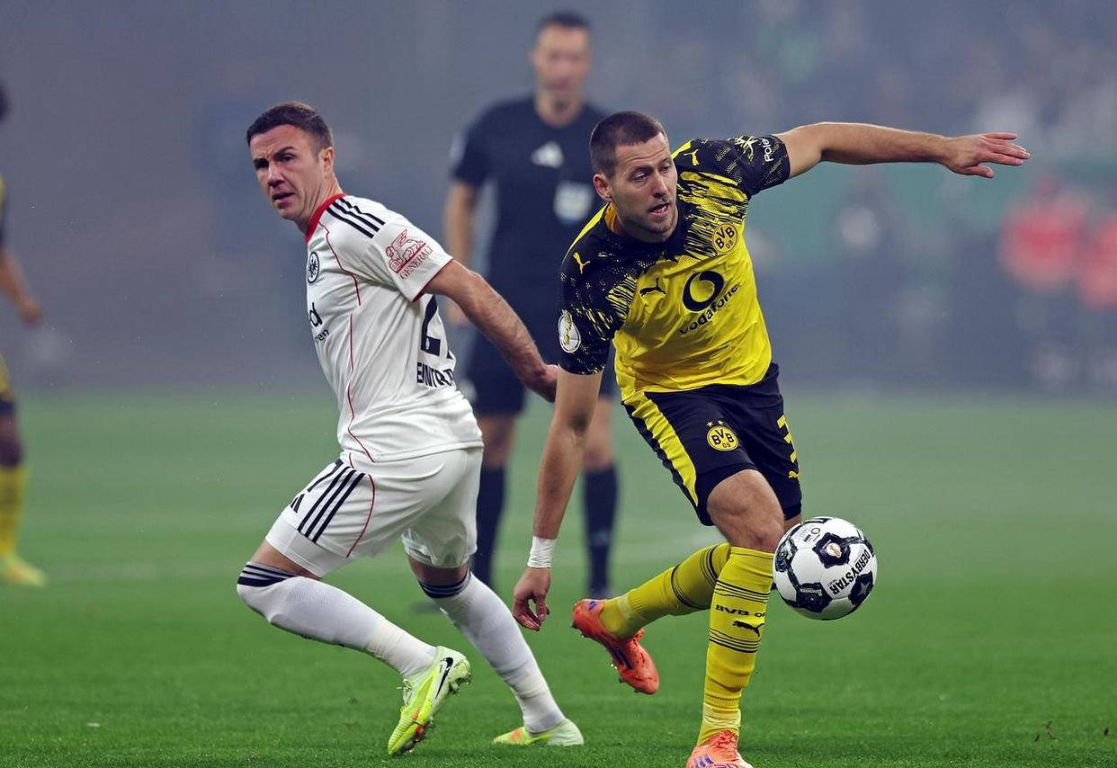 德容：要以世界杯能夺冠心态参加这项赛事，我们也相信这一点