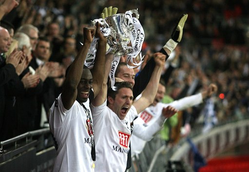 新援上来第一脚就进球