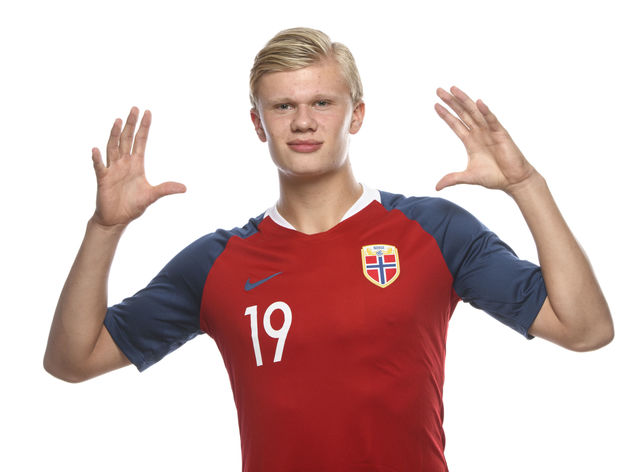 贝林厄姆：球员百分百支持阿隆索，我们知道外界纷扰毫无帮助