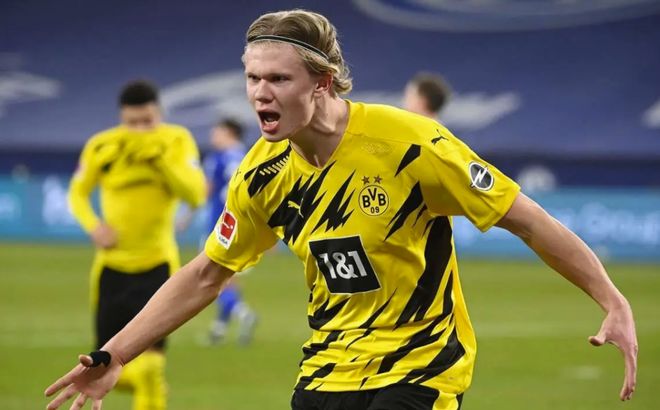 足球中超球员获选月最佳，数据联盟第一